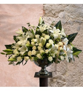 41 White Rose and Lilies